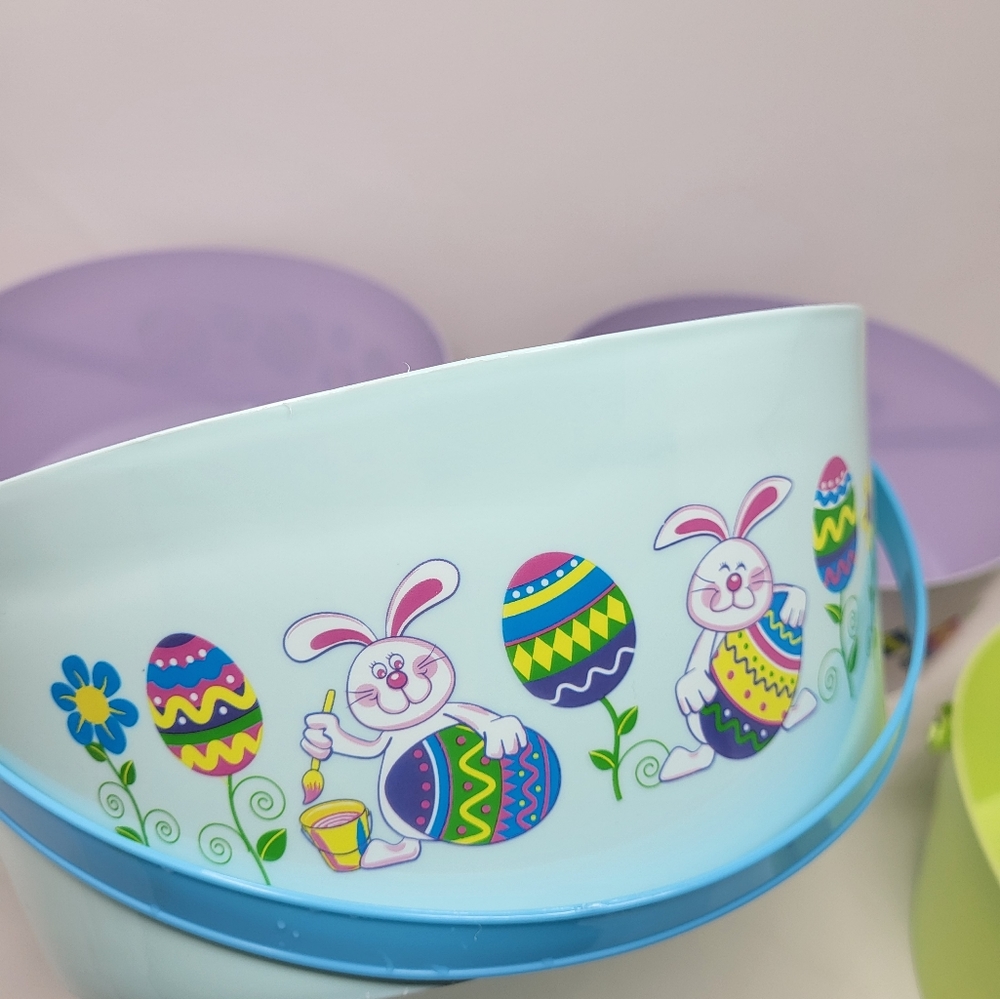 Bundle Of 4 10" round plastic Easter spring baskets Bins with Handles - Picture 5 of 9